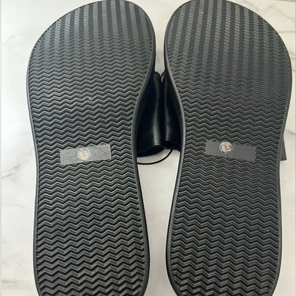 Forever 21 platform sandals - Picture 2 of 4